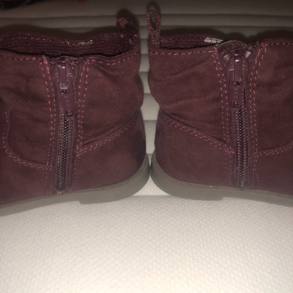 Maroon booties toddler size 7 - Picture 3 of 4